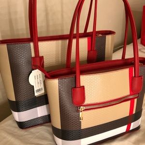 AVON purse set large and medium